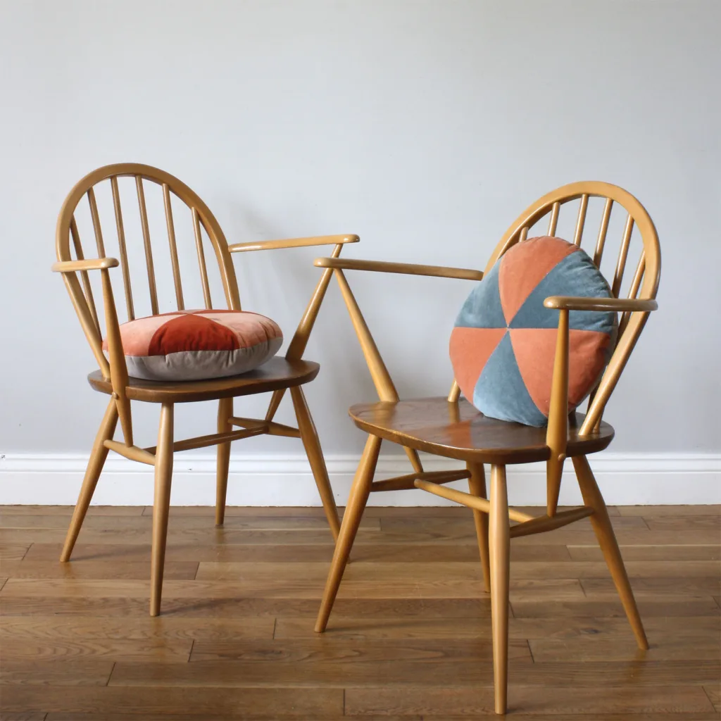 Pair Of Vintage Ercol Windsor 370A Carver Chairs